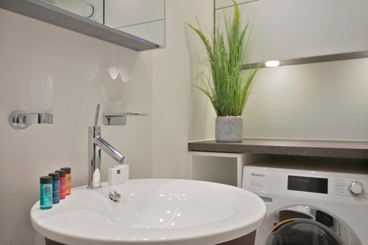 Huswell - Renovated Apartment On Top Location In 'T Zoute Knokke-Heist Ngoại thất bức ảnh